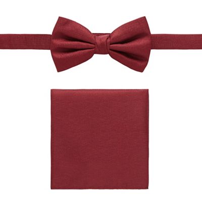 Dark red bow tie and pocket set